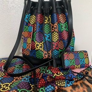 Gucci Bucket bag & Wallet